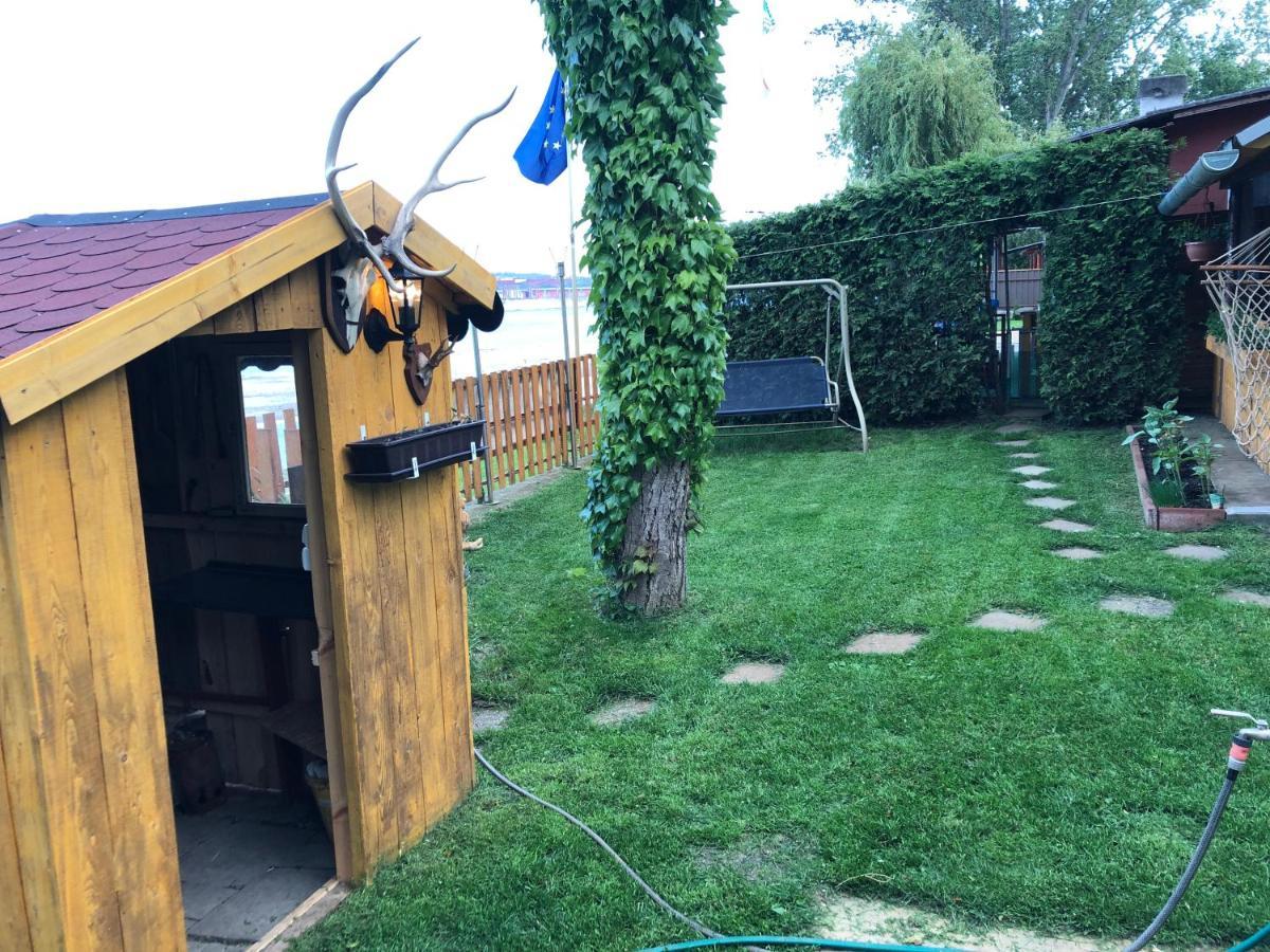 Hero 4 Sterne Ferienhaus Baja Exterior photo